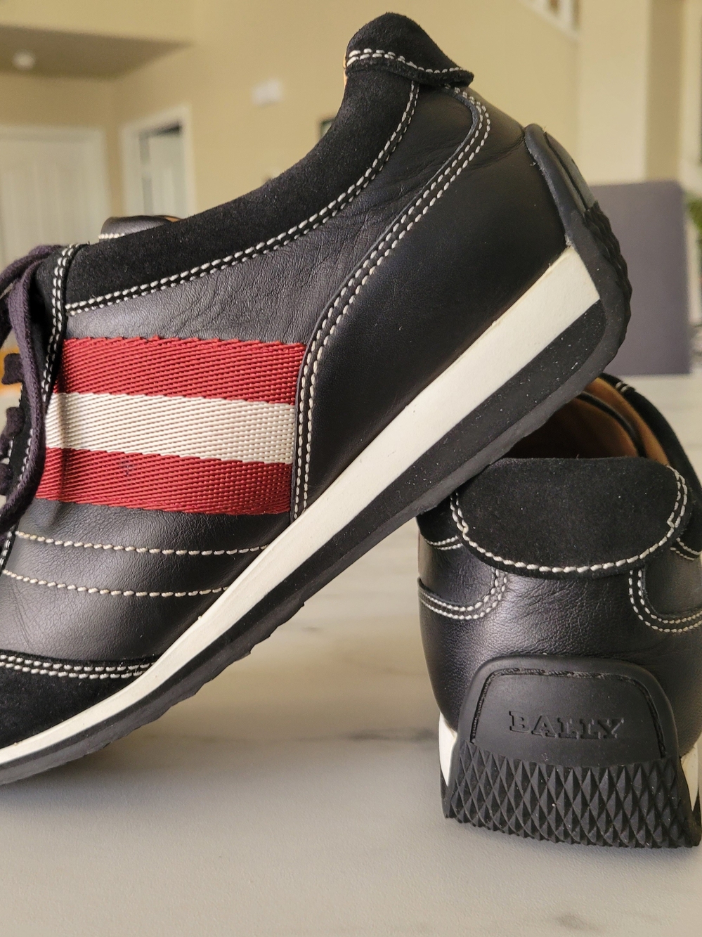 Bally Alexane Black Leather Suede Low-Top Sneakers EU 37.5 US 7 Womens Excellent